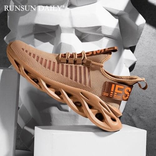 Sneakers Men Shoes Fashion Outdoor Light Casual Shoes Soft Bottom Breathable Running Shoes