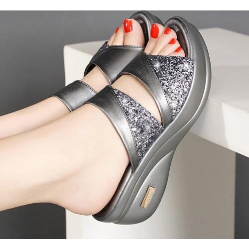 Fashion 2020 New Thick Bottom Muffin Slope and Womens Versatile Fish Mouth Sandals Slippers Women