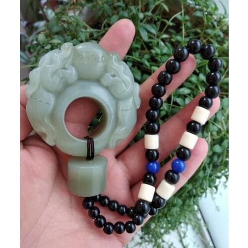 Hand Carven gray jade FOO DOG Amulet Ornaments Lucky Beast talisman