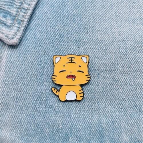 Cartoon Cute Yellow Animal Tiger Drooling Enamel Brooch Sweet Alloy Pins Badge Clothes Accessories Woman Jewelry Gift For Friend