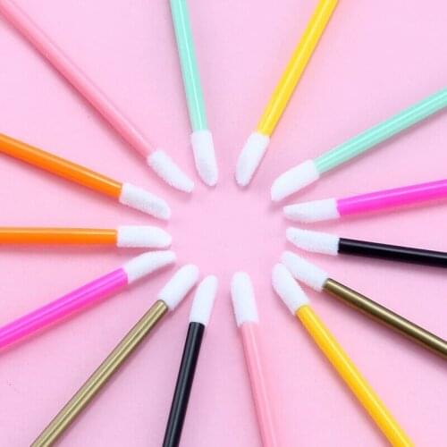 50pcs Disposable MakeUp Lip Brush Lipstick Gloss Wands Applicator Lipstick Brush Makeup Brushes Pen Lipstick Mascara Wands