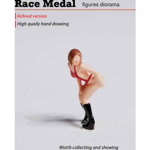 RM Character Model 1:87 Creative Micro Shot Shy Female Doll Presents Gifts Props Macro Sand Table Scene Static Hand