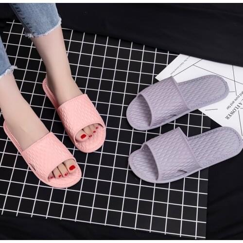 Bathroom Slippers Indoor Antiskid Couple Slippers Female Home Cool Slippers Mens Home Deodorant Soft Sole House Slippers