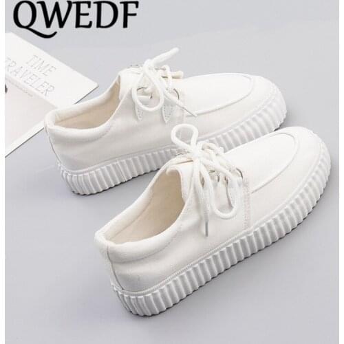 QWEDF 2019 spring new thick-soled white shoes female students shoes wild Korean version of Harajuku style canvas shoes X8-47