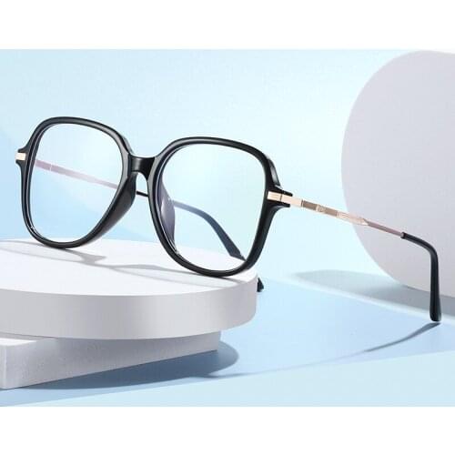 Blue Light Blocking Glasses Frame for Men and Women Spectacles Protective Blue Ray Filtering UV400 Coating Anti-Reflective