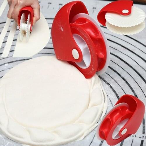 Practical Spaghett Noodle Maker Dough Cutter Pastry Rolling Weel Pizza Pie Decorator Eco-friendly Kitchen Manual Roller Cutter