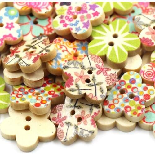 50Pcs Mixed Flower Shape Buttons 2-holes Wooden Buttons 17MM Decorative Button For Clothes Handmade Scrapbooking Sew DIY Crafts