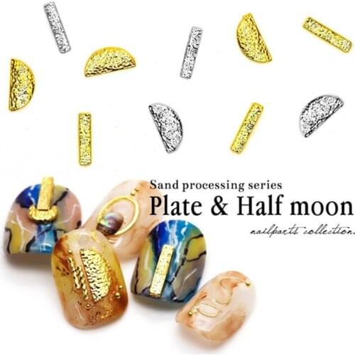 50pcs/pack Japan Korea Nail Art Parts Sand Gold Silver Half Moon Plate Metal Jewellry Accessories Collection for Women Nail DIY