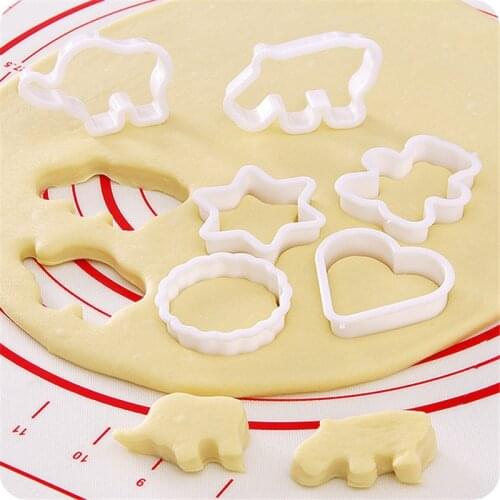 6Pcs/set Kitchen Tool Biscuit Cutters Animal Shaped Plastic Cookie Pastry Fondant Moulds Biscuit Mold For Fondant Cake Decor Set