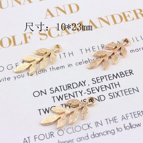 50pcs/lot Wholesale High Quality Fashion Gold Color Charm Leaf Leaves Charms Pendant For Necklace Jewelry Accessories