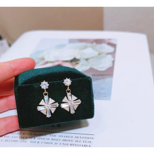 New Korean Bling Zircon Stone Drop Earrings for Women 2020 Geometric Statement Earrings Fashion Jewelry Wedding Accessories