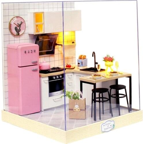 1:24 Scale Wooden Dollhouse Miniatures DIY House Project Kit with Cover and LEd