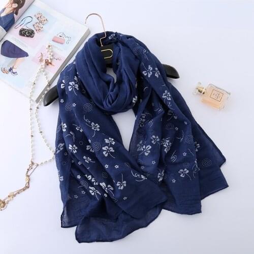 Women Cotton Scarf Luxury Solid Floral Warm Shawl and Wrap Muslim Headscarves Hijab Bandana Pashmina Beach Stoles Echarpe 2021