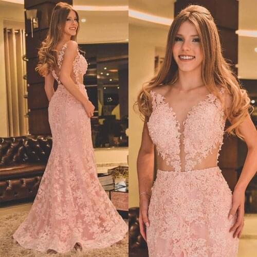Pink Mermaid Evening Dresses Deep V-neck Sleeveless See Through Fully Lace Applique Beaded Pearls Sexy Prom Party Celebrity Gown