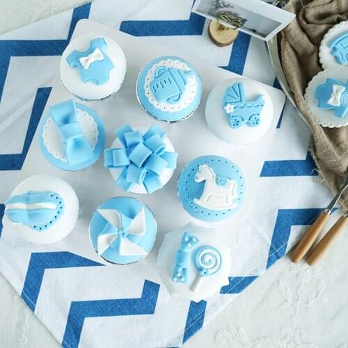 Simulation fondant cake Sky blue cupcake Childrens birthday party Arrangement props background