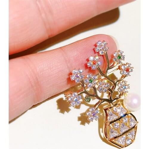 Vintage Flower Basket Zirconia Pearl Brooches Pins Garment Accessories Suit Dress Brooch for Women Men Jewelry Gifts Vase broche