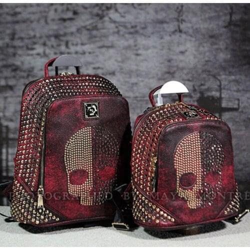Street Fashion Rivet Skull Backpack Female Large Capacity Travel Bag High Quality Niche Designer Gym Bags Luxury Shoulder Bags