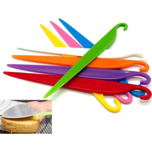 Kitchen Accessories Baking Pastry Tools Plastic Cake Scraper Butter Cream Spreader Fondant Decoration Mold Cake Stripping Knife