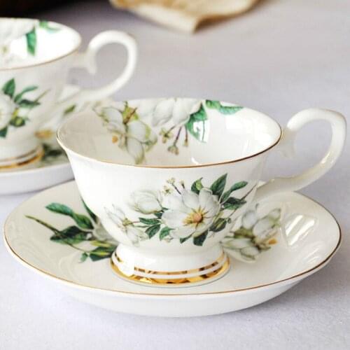 NEWYEARNEW 1Piece Ceramic Water Coffee Cup Tea Milk Retro Flower Single Business Tableware Wedding Gift