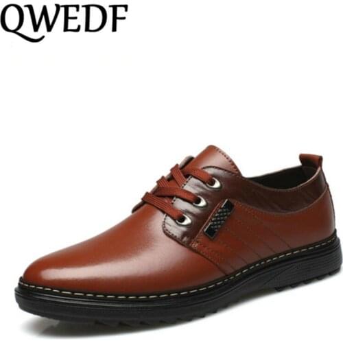 QWEDF 2019 Business Wedding leather shoes mature men Fashion father dress shoes comfortable flat shoes Gentleman driving ZZ-013