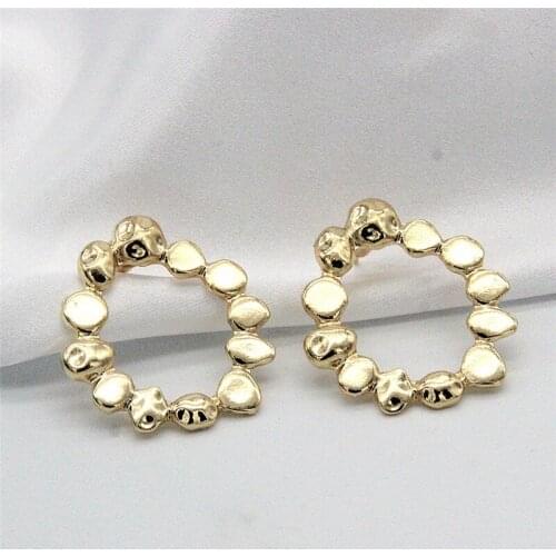 Europe and the United States the new personality earrings earrings dots joker punk exaggerated circle earrings jewelry