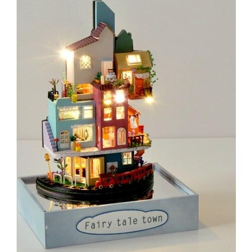 DIY Dolls House Craft Girls Toys LED Light Handmade Art Fairy Tale Town Romantic Beautiful Pretend Play Dollhouse Kids Toys