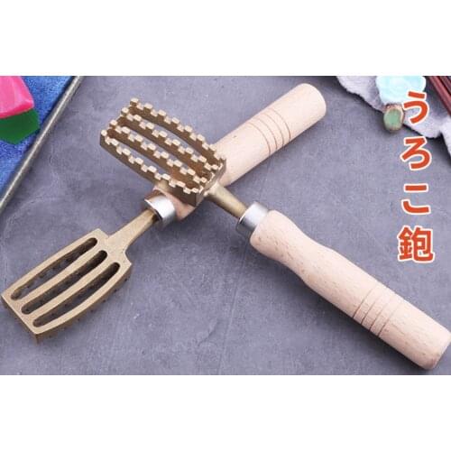 Japanese Style Kitchen Tool Fish Brushing Household Solid Wood Handle Brass Scale Scraper