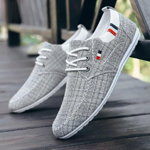 Low Price Hot Sale New Casual Shoes Fashion Mens Shoes Breathable Le Fu Moccasin Shoes Cover Feet Flat Mens Driving Shoes