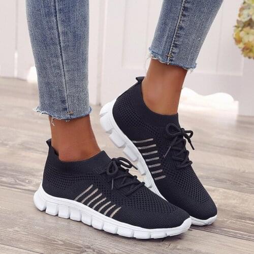 Mesh breathable sneakers women new fashion solid color lace up running shoes women sneakers light comfortable casual shoes femme