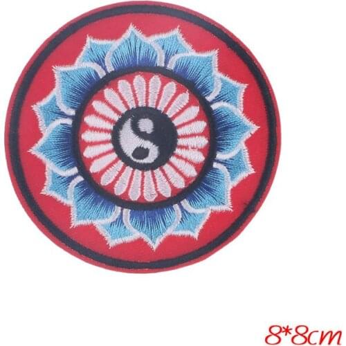 Round Lotus Patches for Clothing Ironing on Jeans Stripes Stickers Custom Embroidered Badges Patch Creative DIY Stripes Applique