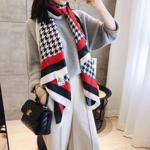 New Women Silk Scarf Shawls and Wrap Summer Luxury Brand Designer Women Houndstooth Pashmina Femme Foulard Bandana Hijab Black