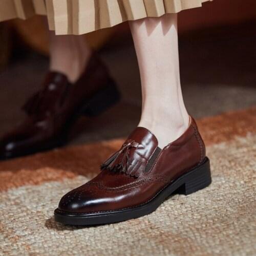 New Genuine Leather Slip-On Fringe Women Shoes Retro Carved Brogue Shoes for Women Square Toe Handmade Shoes Woman Size 34-39