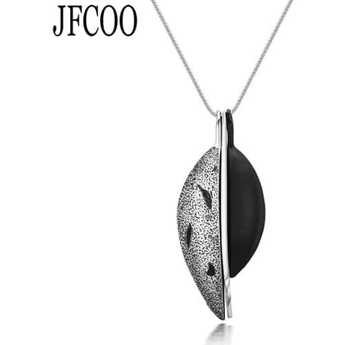 JFCOO Chokers On The Neck