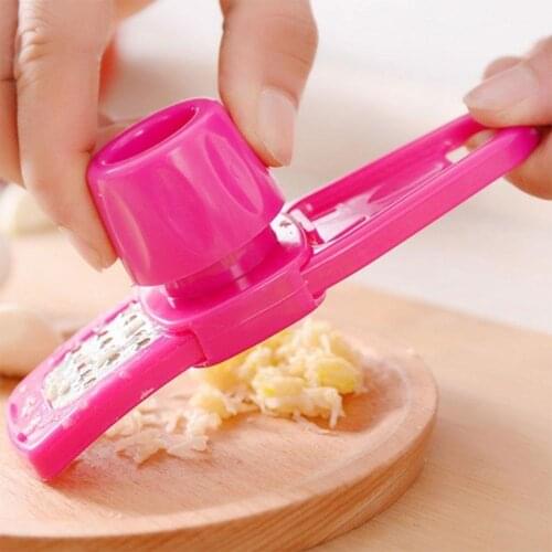 Ginger Shredder Garlic Grinder Grater Peeler Slicer Utensil Kitchen Manual Tool good quality plastic material