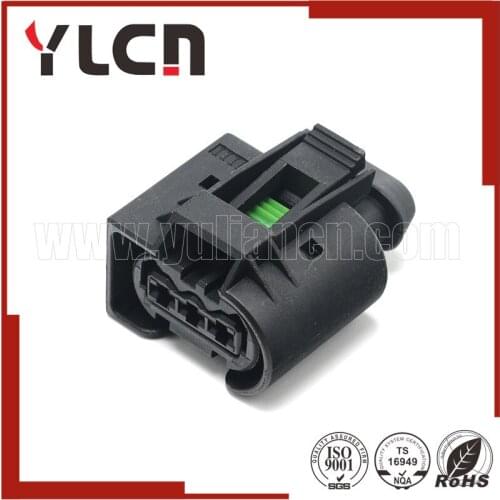 3 Pin Female Automotive Injector Connector for 22140492050