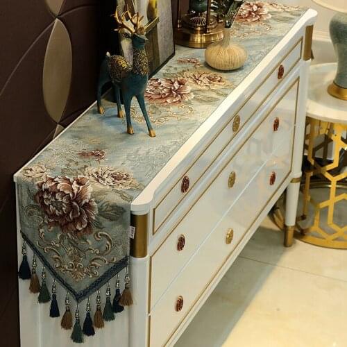 European Table Runners Modern Home Decor Dining Table TV Cabinet Cover Cloth Luxury Tassel Pendant Embroidery Bed Table Runner