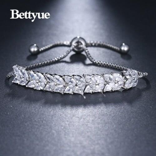 Bettyue Brand Fashion Luxury Wholesale AAA Cubic Zircon Three Colors Jewelry Bracelets For Woman Wedding Party Gifts
