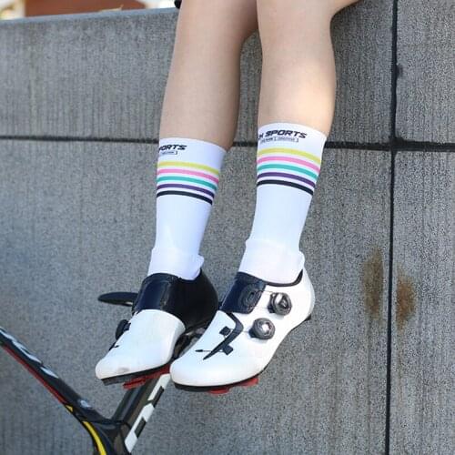 New Stylish Stripes Cycling Socks High Quality Mens Women Professional Mountain Bicycle Road Bike Sport Running Socks