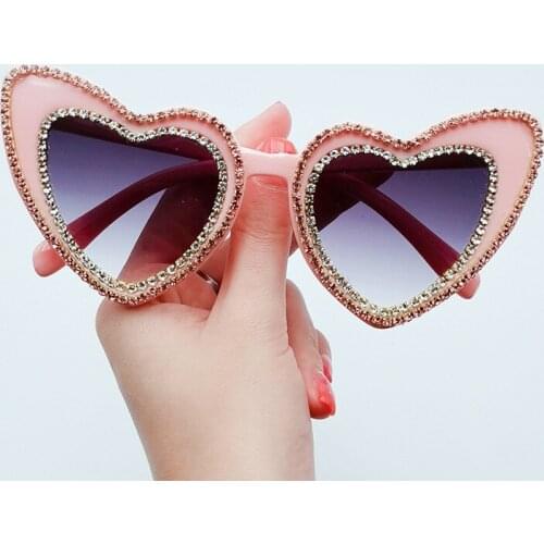 Personality pink peach heart diamond sunglasses women 2021 new trend heart-shaped glasses fashion diamond sunglasses women UV400
