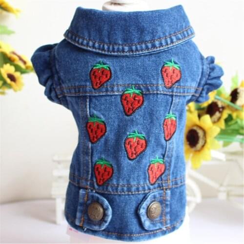 New Design Embroidered Strawberry Spring Dog Clothes Outdoor Walk Out Dogs Supplies Chihuahua Puppy For Small Dog Vest Apparel