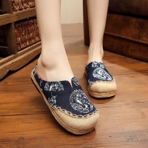 Shanghai Story National wind flax shoes Round head dragon Totem handmade cotton hemp stitching couples shoes