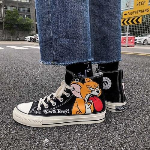 2021 New Cat and Mouse Style Women Vulcanized Shoes Unisex Ladies Casual High Top Sneakers Designer Hand Painted Canvas Shoes
