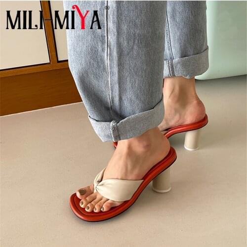 MILI-MIYA Women's Flip Flops