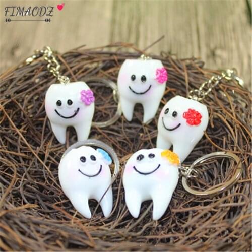 FIMAODZ Simulation Cartoon Tooth Keychain Cute Flower White Teeth Pendant Bag Key Chain Ring for Dentist Nurse Gift