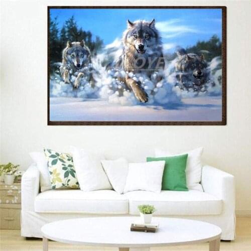 New Diamond Mosaic Cross Stitch Kits "The Wolf Pack:Attacking" Diamond Embroidery Diamond Painting Full Drill Home Decor TY350