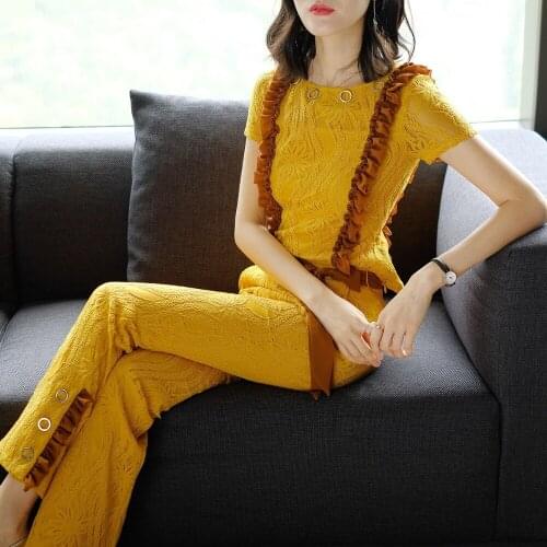 New Fashion Two Piece Set Summer Yellow Lace Top and Pants Flare Long Trousers Spring Clothes Office Womens Suit YQ195