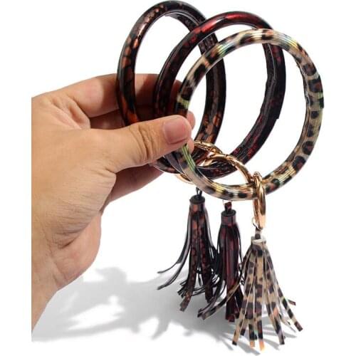 2020 Trendy Elegent Leather Keychain For Women Gift Tassel Leopard Pattern Wristlet Bangle Two In One Bracelet Keyring Jewelry