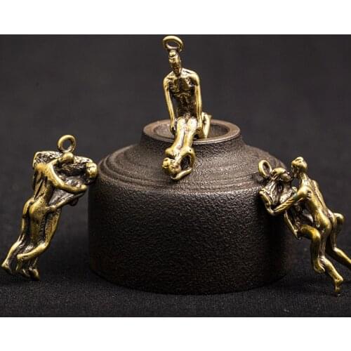 Antique Handmade Brass sexual desire couples love shy funny craft DIY ornament Miniature Keychain ring Pendant accessories a3700