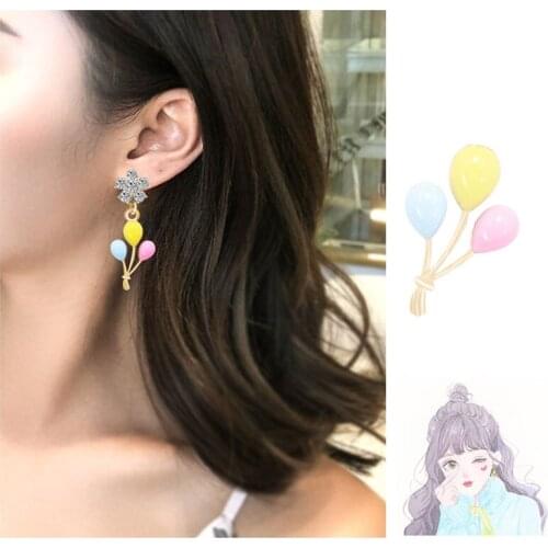 Manxiuni Korean Cute Flower Drop Earrings for Women Fashion Jewelry Geometric Square Shiny Crystal Dangle Statement Earrings