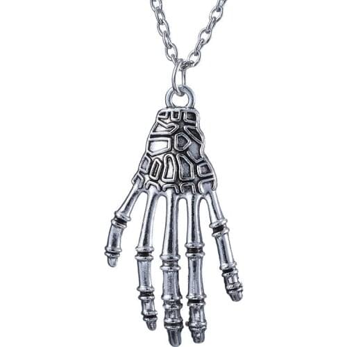 Antique Silver Plated Punk Skeleton Hand Pendant Necklace Pendant Paw Claw Necklace Metal Chain Necklace Long Chain Jewelry Gift